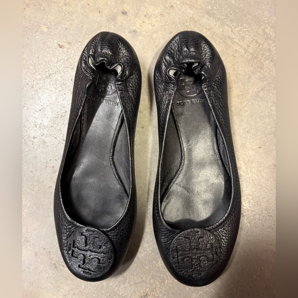 Tory Burch Black Flats - Picture 1 of 3